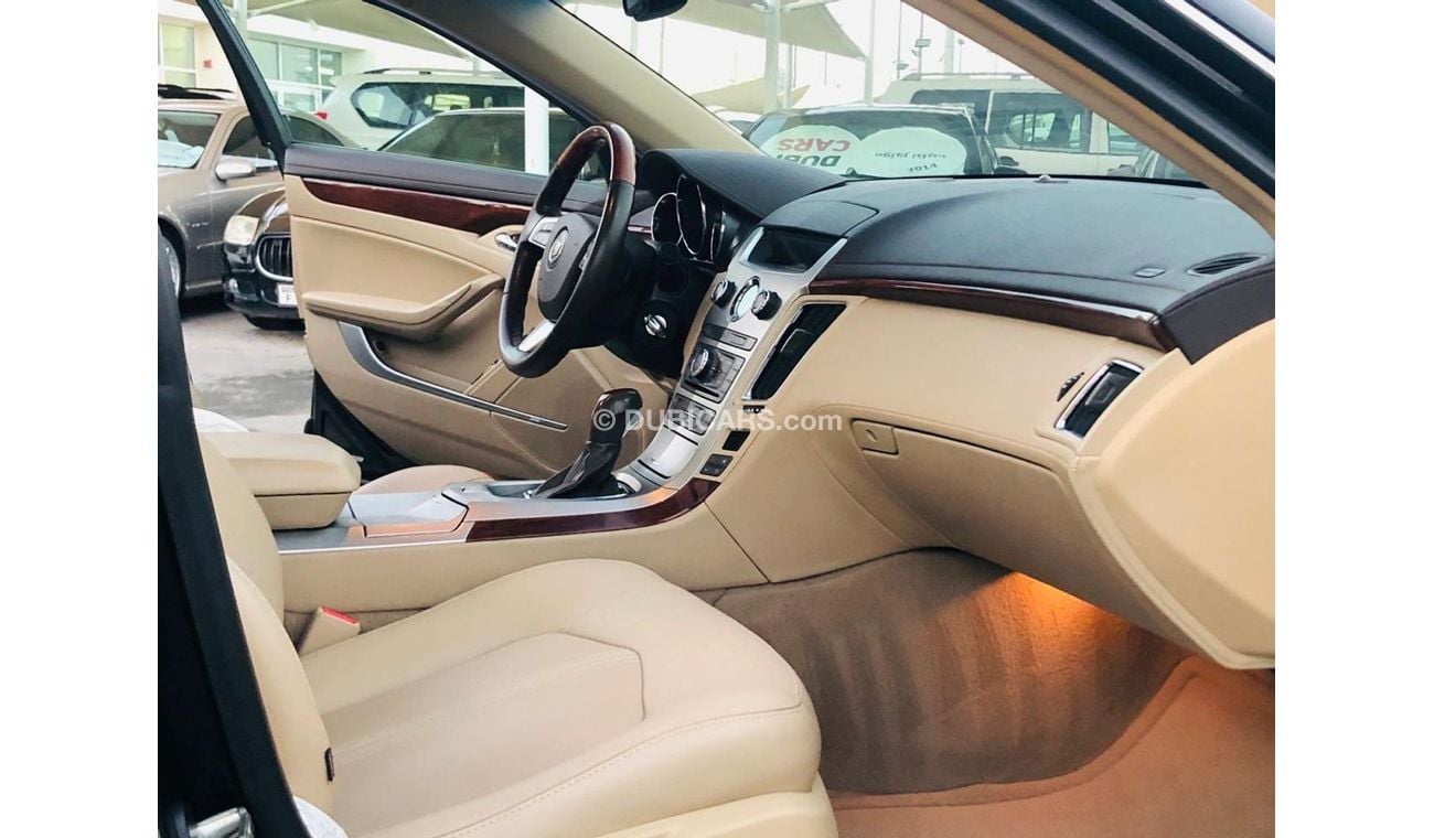 كاديلاك CTS موديل 2010 خليجي حاله ممتازه من الداخل والخارج فل مواصفات كراسي جلد وتبريد وتسخين في الكراسي ومثبت س