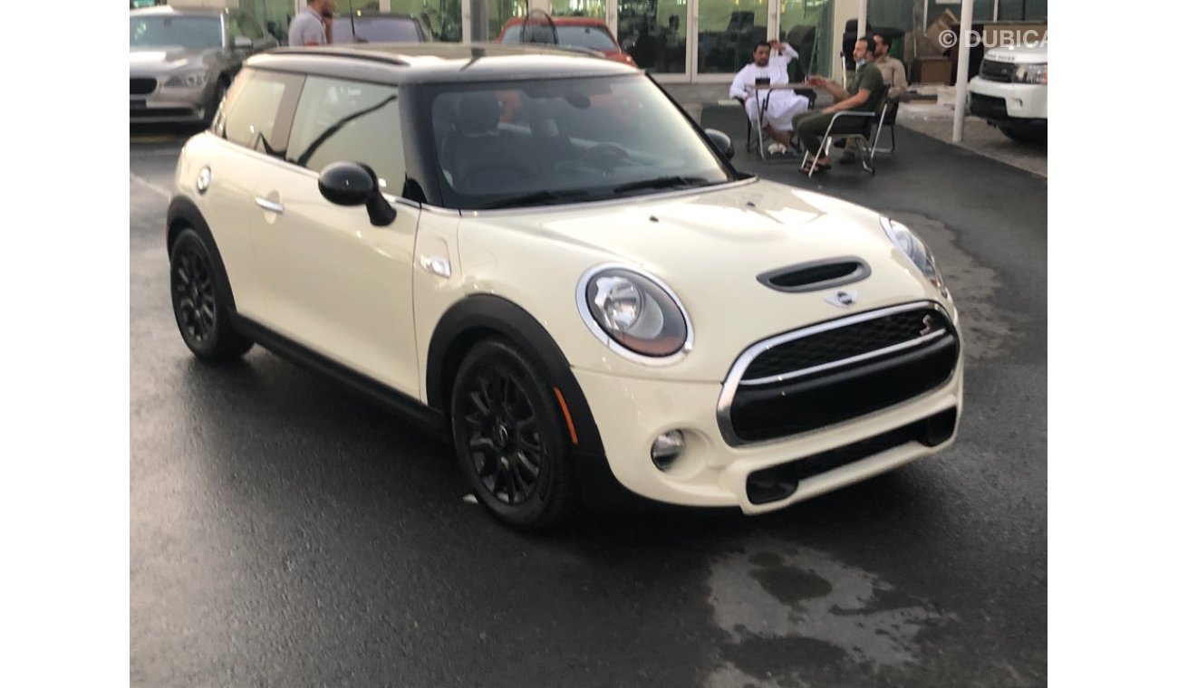 Mini Cooper S Mini copper model 2018 car prefect condition full option low mileage panoramic roof leather seats ba