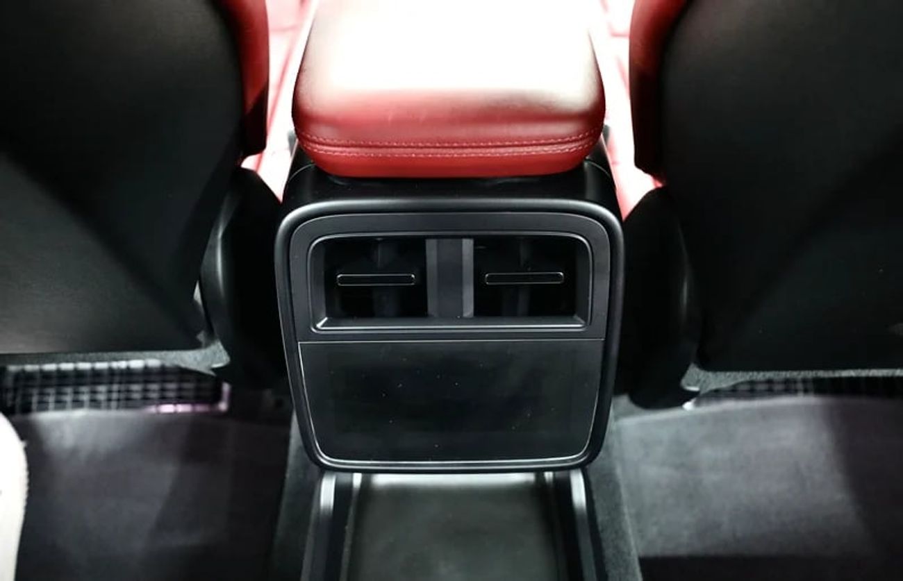 Porsche Taycan Turbo (671 HP) Turbo Electric | 5,650 monthly | Free Insurance + Registration Ref#A74144