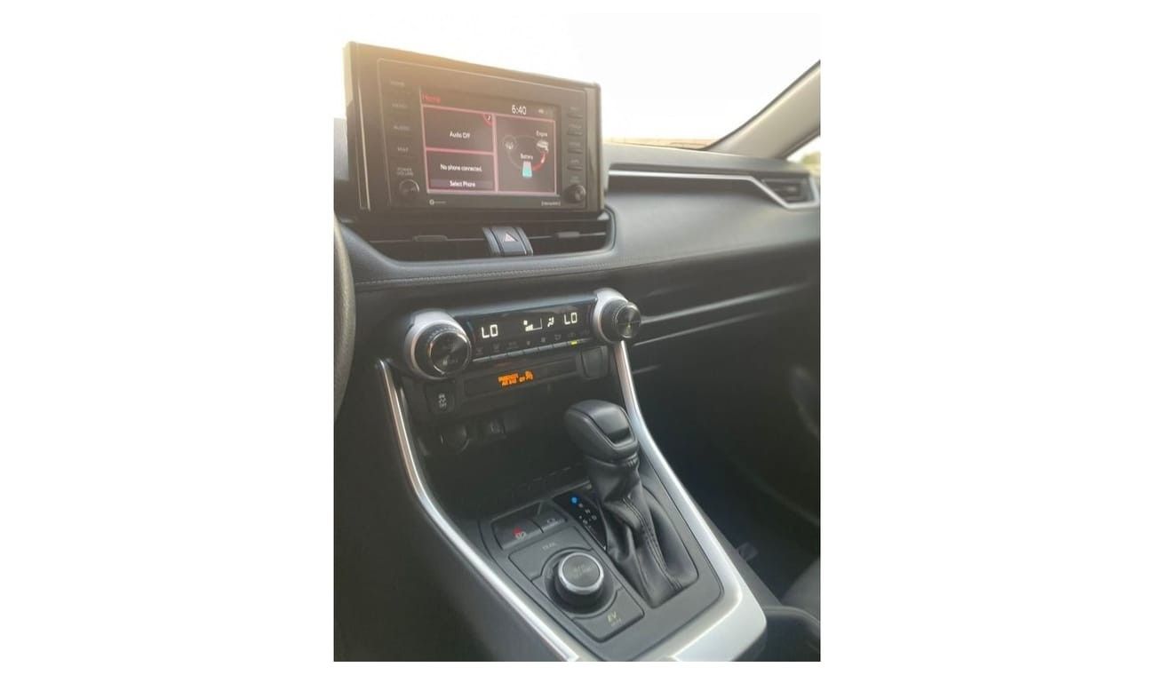 تويوتا راف ٤ 2020 Toyota Rav4 Hybrid Fuel 2.5L V4 MidOption+ Push Start - 4x4 AWD - 38,000 Mileage