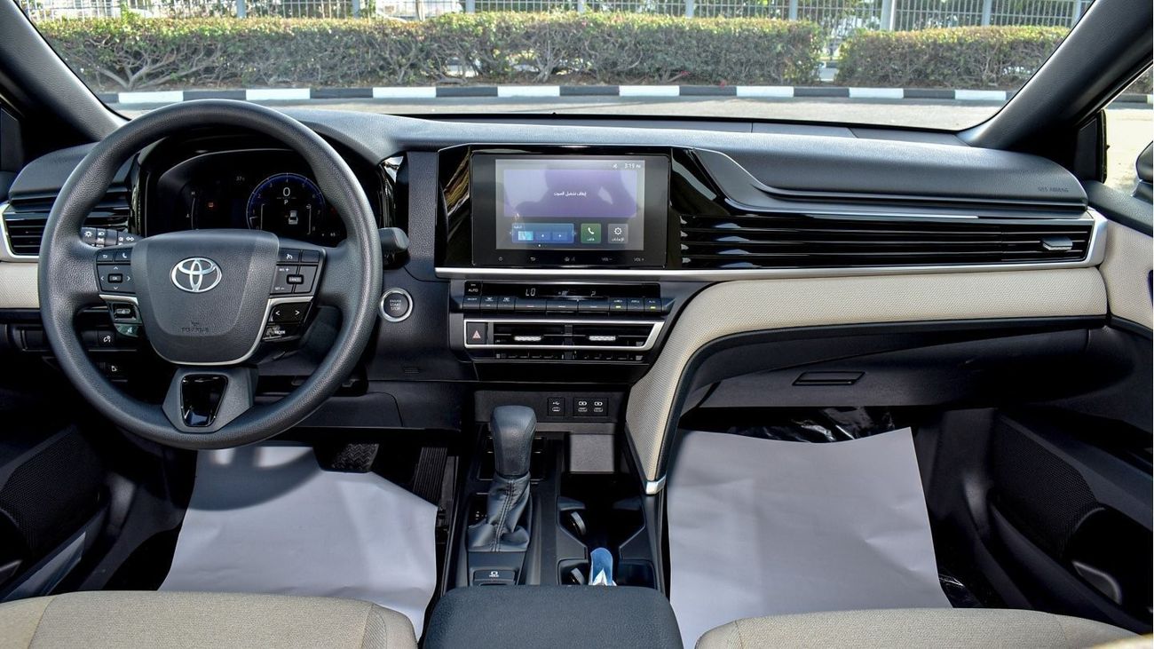 تويوتا كامري 2.5L Petrol