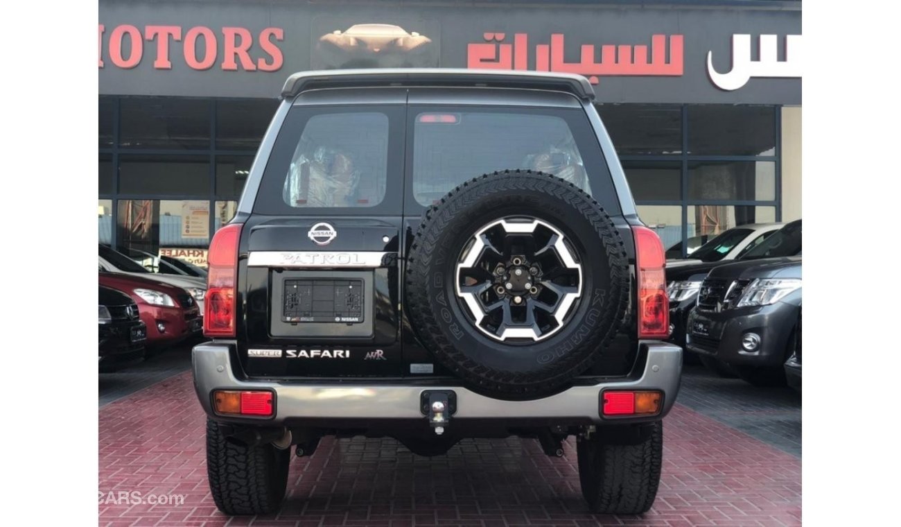 Nissan Patrol Super Safari SUPER SAFARI 2021 GCC ARABIAN WITH 5 YEARS UNLIMITED KM WARRANTY IN BRAND NEW CONDITION