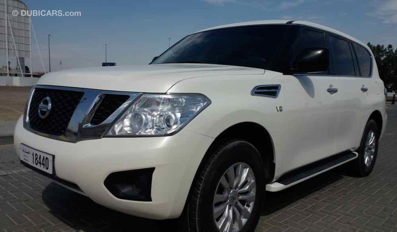 Nissan Patrol GCC clean car