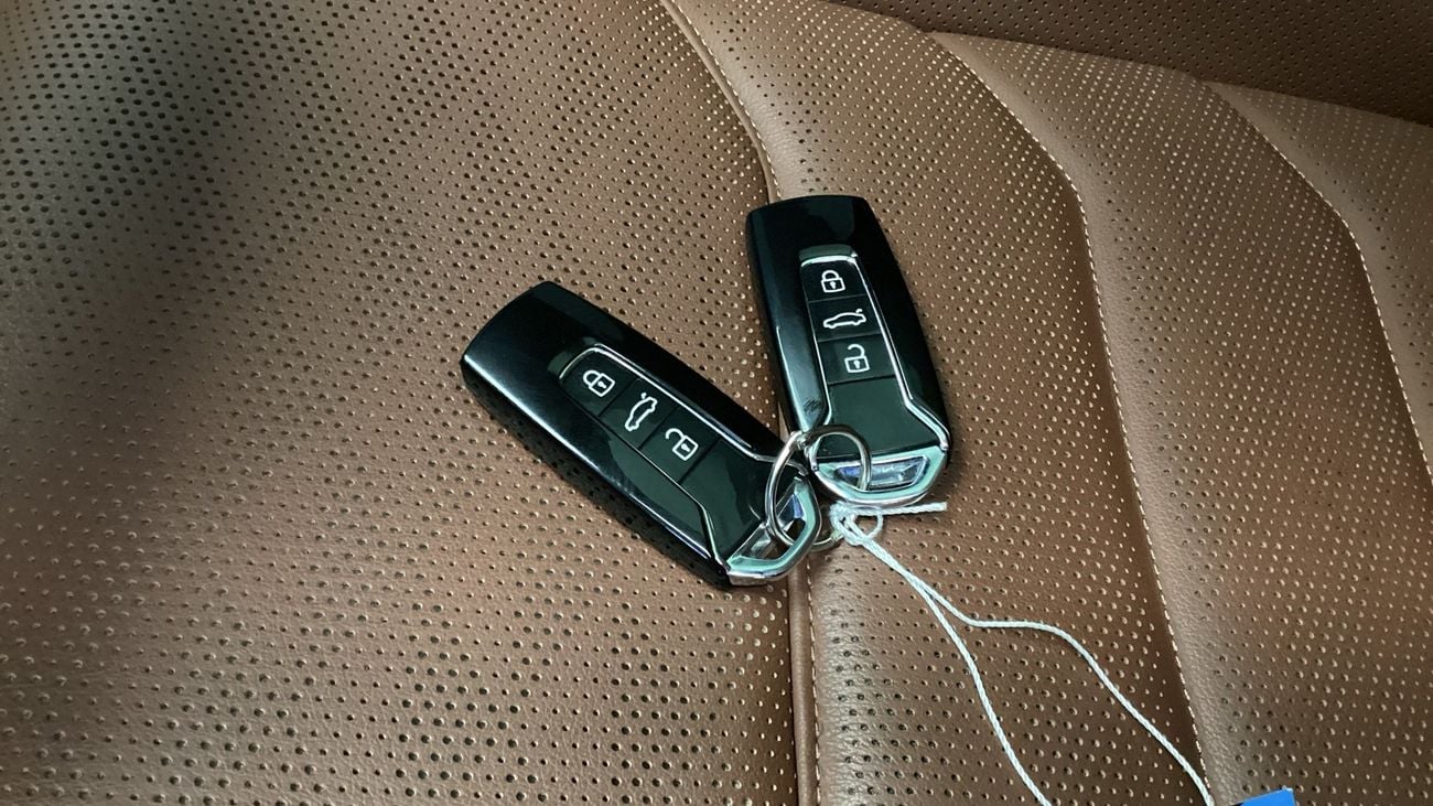 Volkswagen Touareg Elegance 2 3.0L Elegance | Guaranteed Warranty | 0 Down Payment