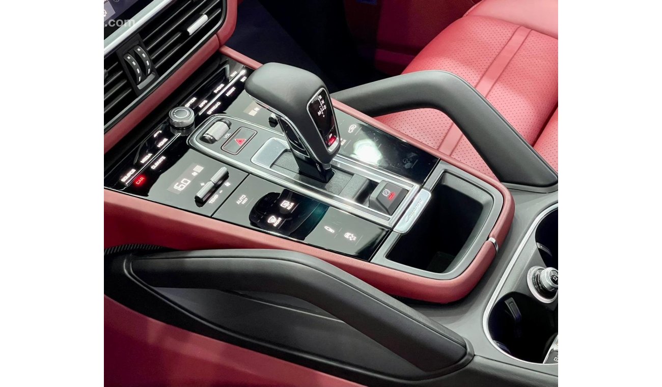 Porsche Cayenne Std 2020 Porsche Cayenne Coupe, Full Service History, Warranty, GCC