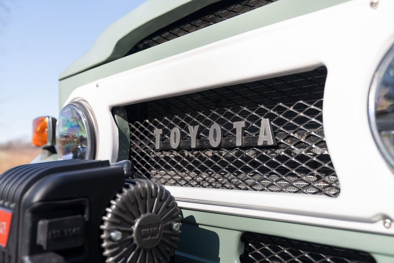 Toyota FJ Cruiser LS3 Swap, 5 Speed Manual, Restomod