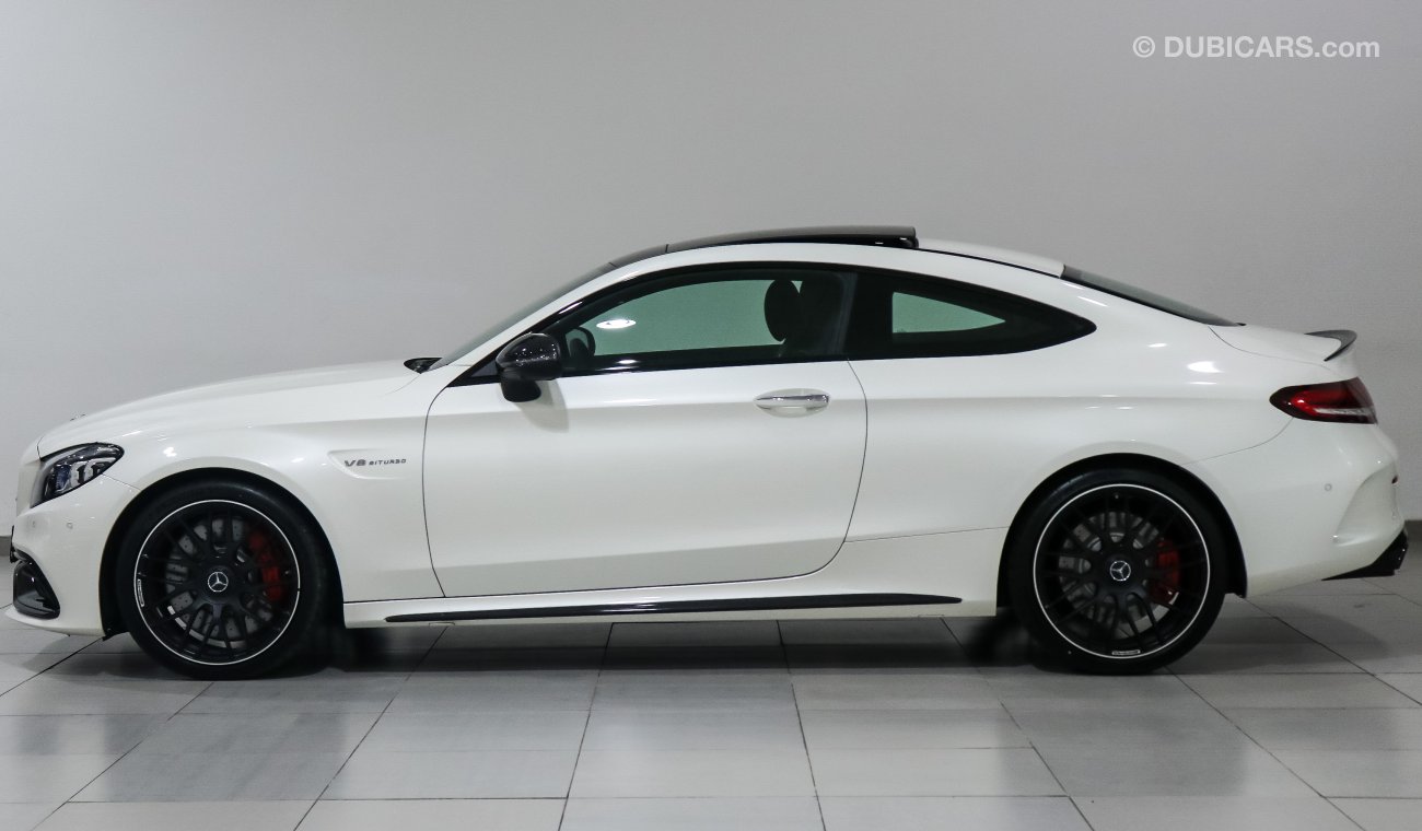 مرسيدس بنز C 63 كوبيه S AMG