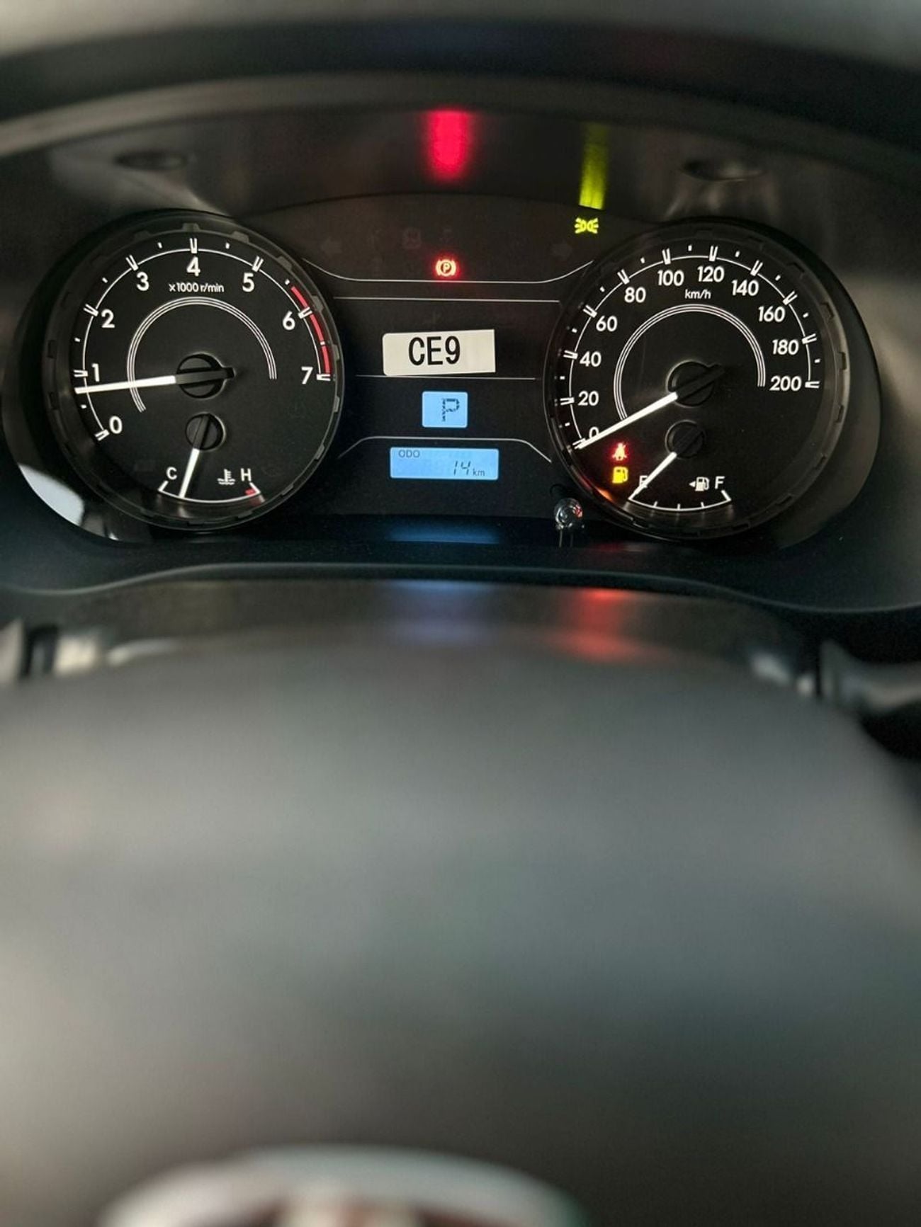 Toyota Hilux DLX 2.7L PTR OMAN AUTOMATIC BASIC