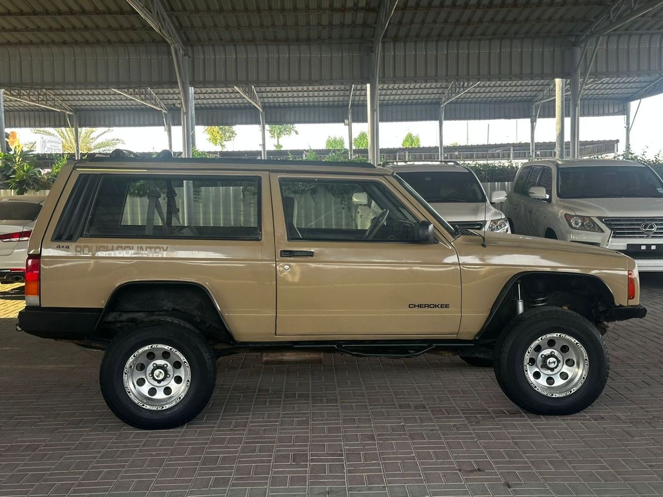 جيب شيروكي جيب شيروكي كوبيه 1996 وارد