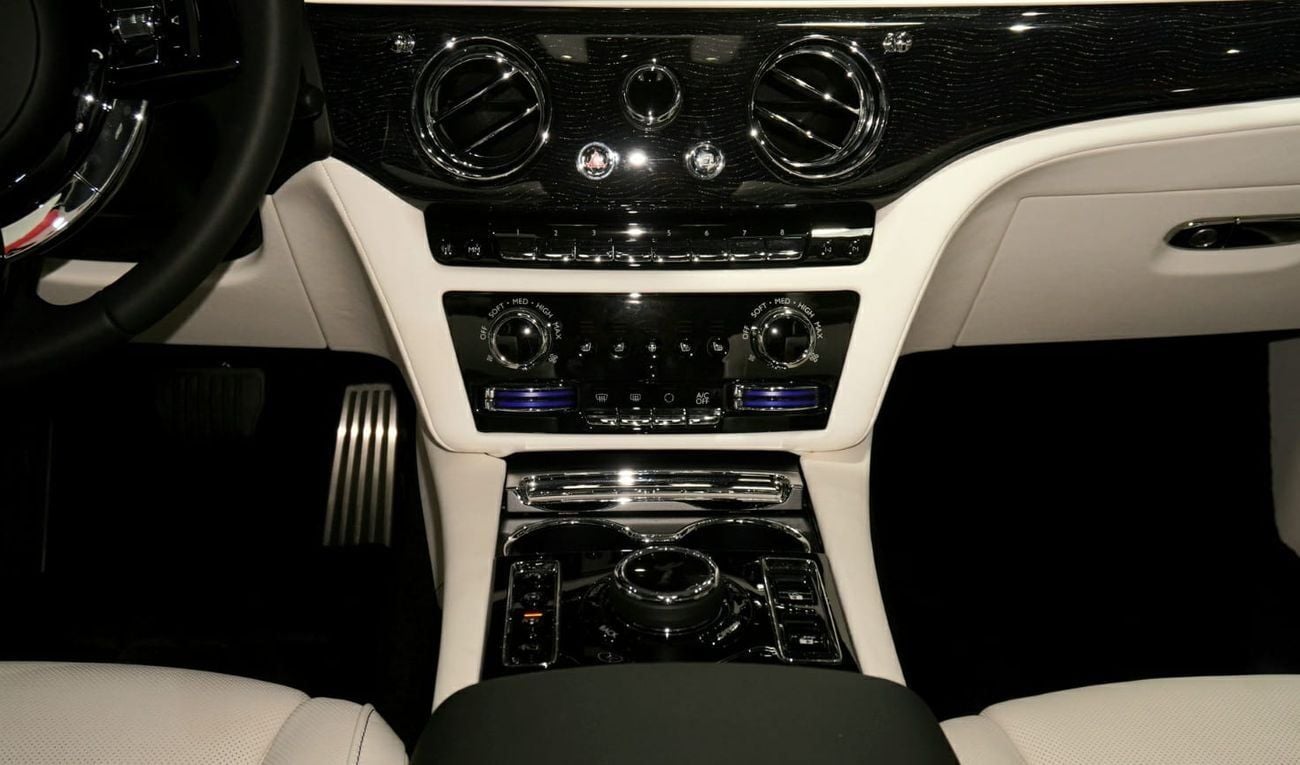 Rolls-Royce Ghost Rolls Royce Ghost 6.75T Extended Wheelbase Full Option | 0km | 2025