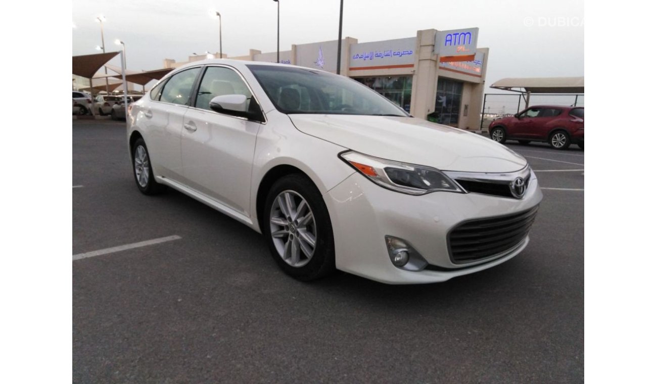 Toyota Avalon Toyota Avalon 2014 gcc very celen option no2