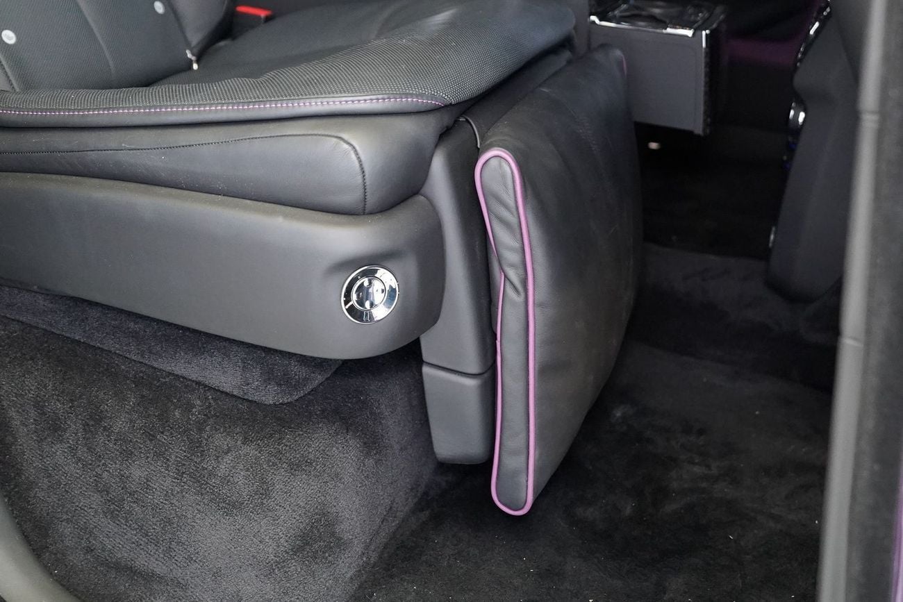 رولز رويس كولينان BLACK BADGE FACELIFT