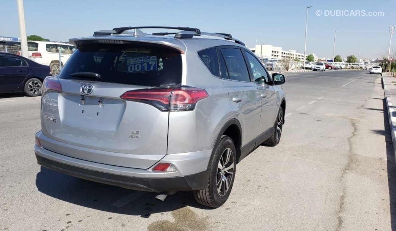 تويوتا راف ٤ TOYOTA RAV4 LE