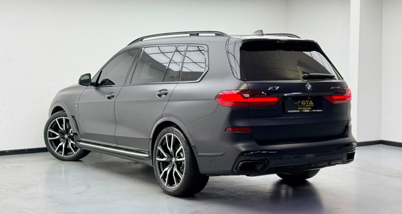 بي أم دبليو X7 2022 BMW X7 xDrive40i M-Sport, 2027 BMW Warranty + Service Pack, Low Km, 7 Seater, GCC