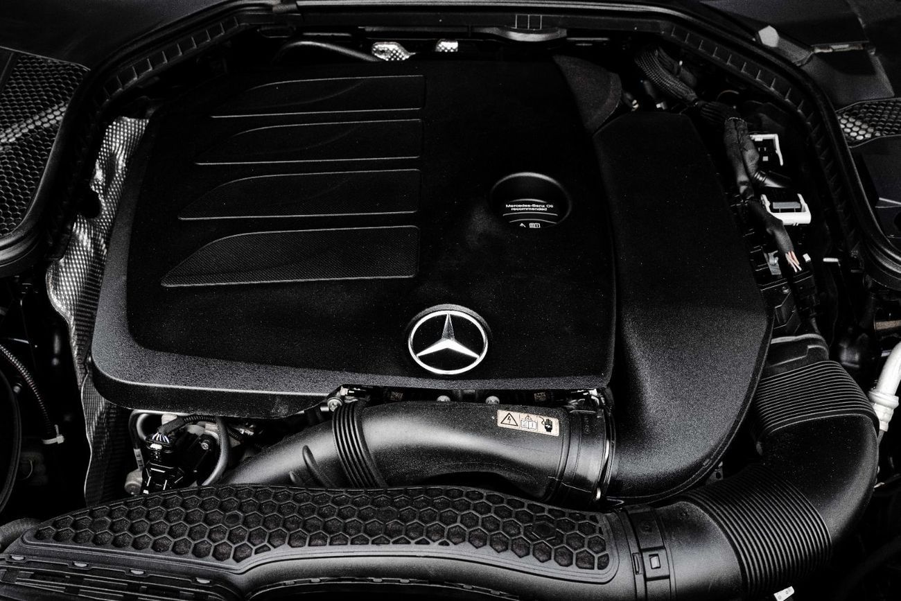 مرسيدس بنز C 200 2,629 P.M | 0% Downpayment | C200 Coupe AMG | Low KM!