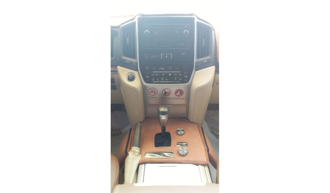 Toyota Land Cruiser Toyota Land Cruiser GX-R V8 2017 GCC