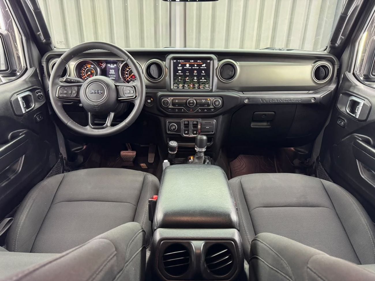 Jeep Wrangler SPORT