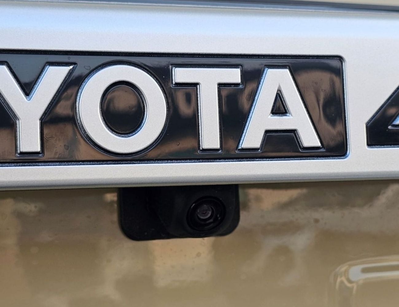 Toyota Land Cruiser 70 LC76 LX HARDTOP 5DOOR || 2.8L DIESEL V4 M/T 4WD | REAR CAMERA | OVER FENDER | FABRIC SEATS (CODE # H