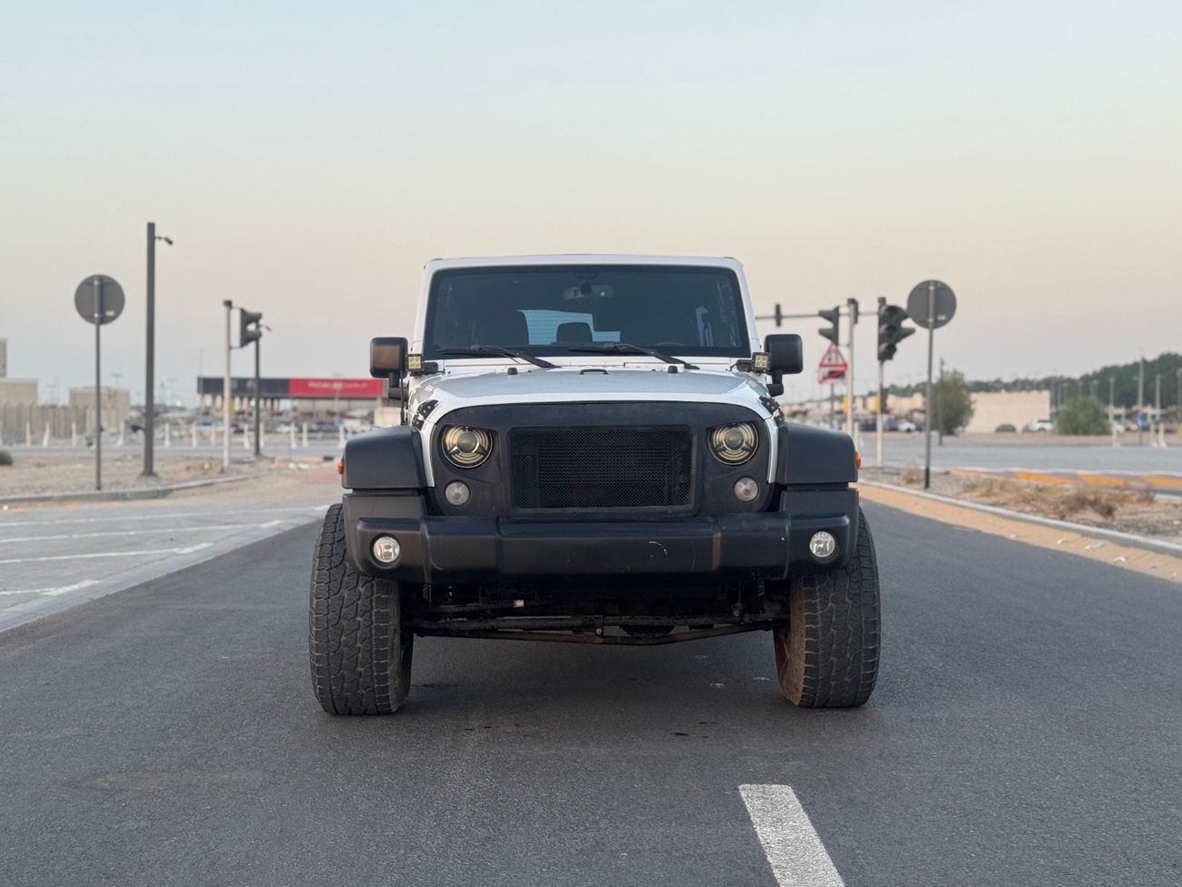 Jeep Wrangler Sport 3.6L A/T