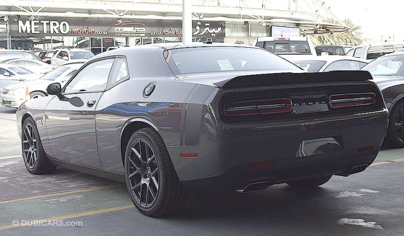 Dodge Challenger Scatpack Shaker 2019, 392 HEMI, 6.4-V8 GCC, 0km with 3 Years or 100,000km Warranty