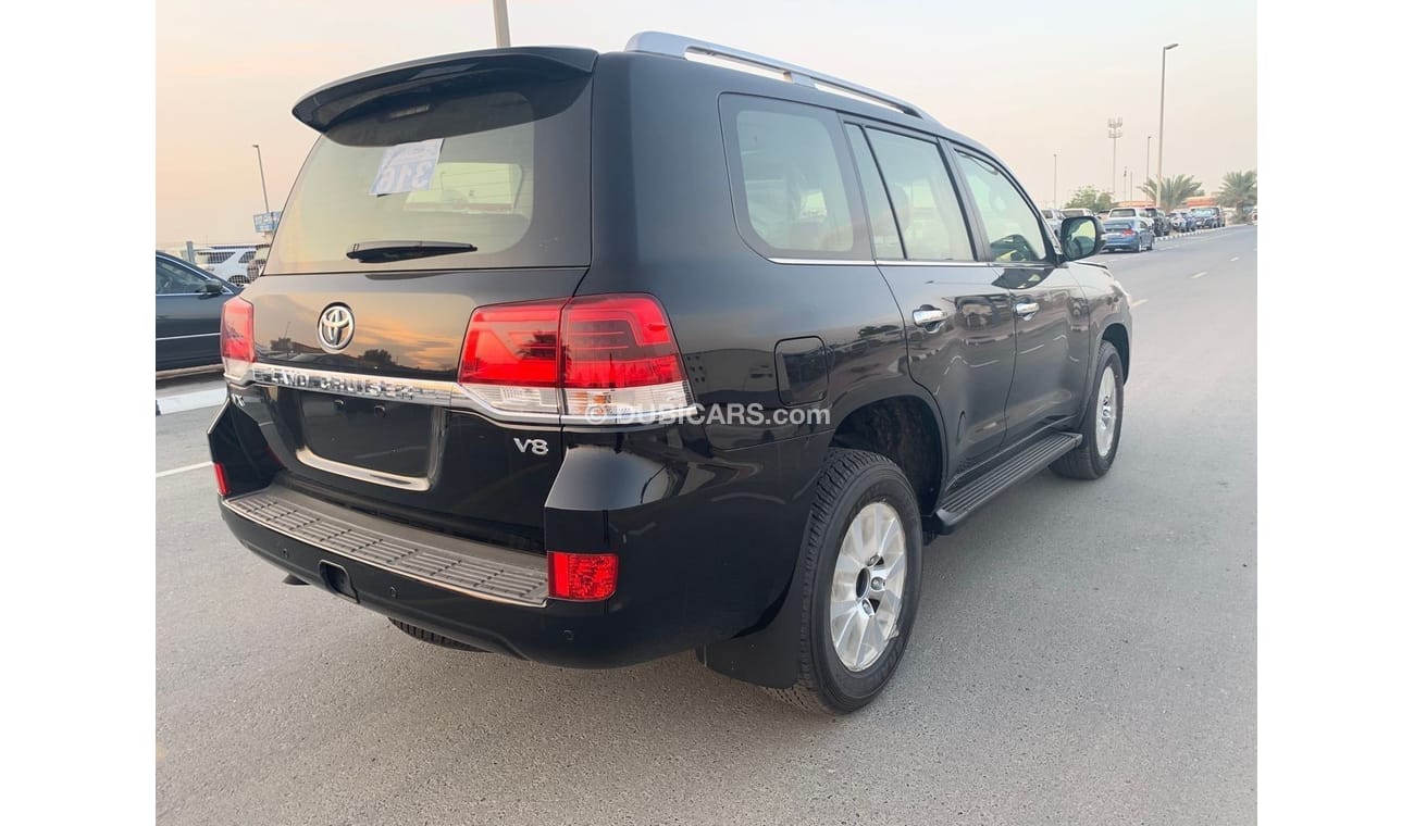 Toyota Land Cruiser TOYOTA LANDCRUISER V8 - 4500 cc DIESEL - 2019 MY - LEATHER & POWER SEAT - HEATER FOR SEAT - JBL SOUN