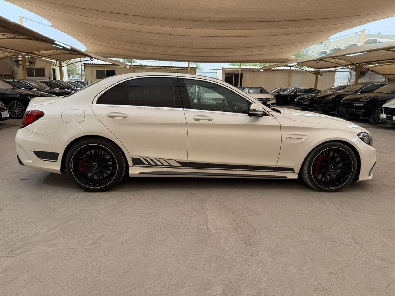 Mercedes Benz C63 AMG SAFARI T1 Std 4.0L Sedan | FULL SERVICE HISTORY | PEARL WHITE | BURMESTER SOUND SYSTEM