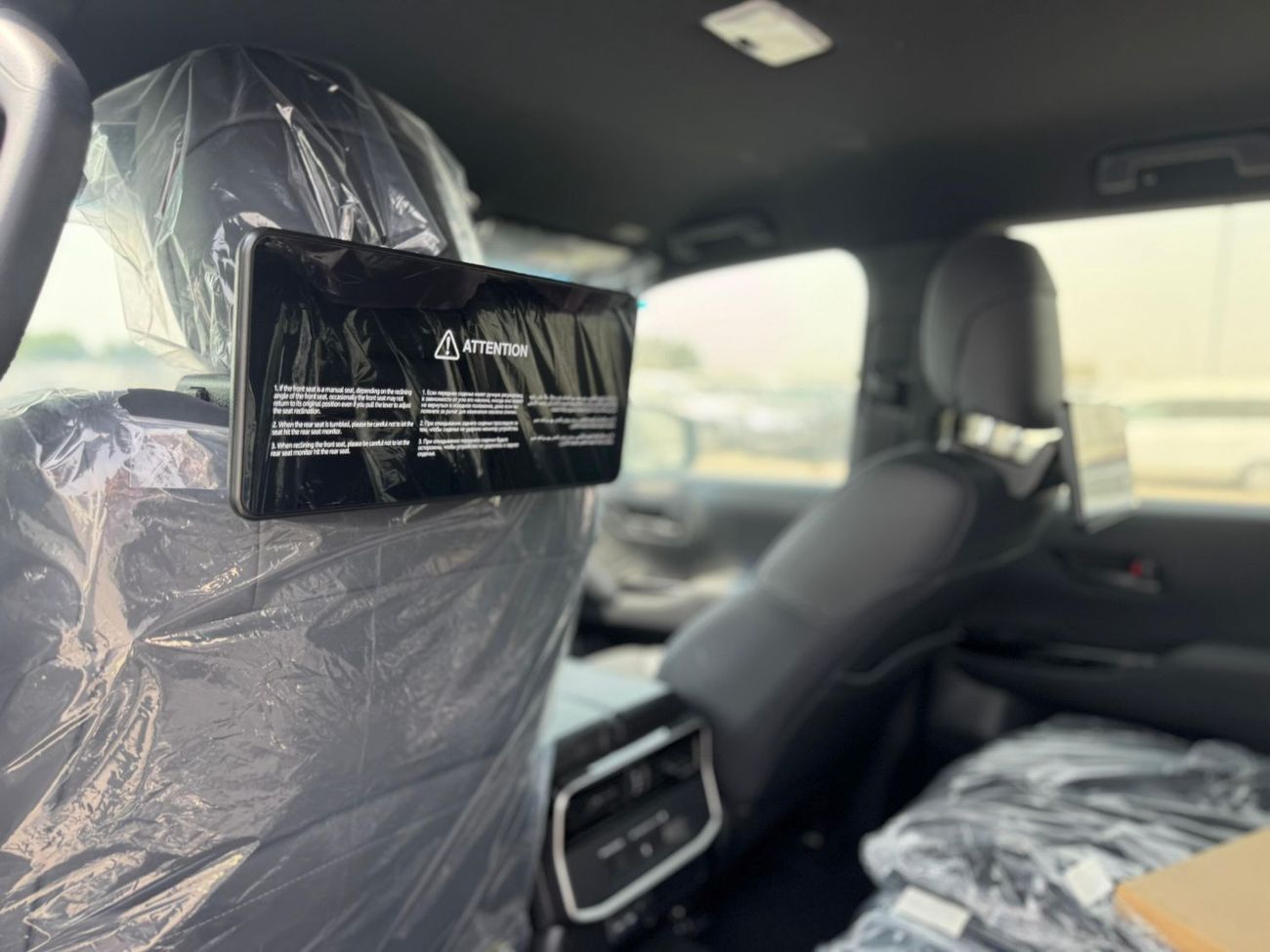 Toyota Land Cruiser GXR 4.0L 2023  EUROPEAN  SPECS WITHOUT SUNROOF