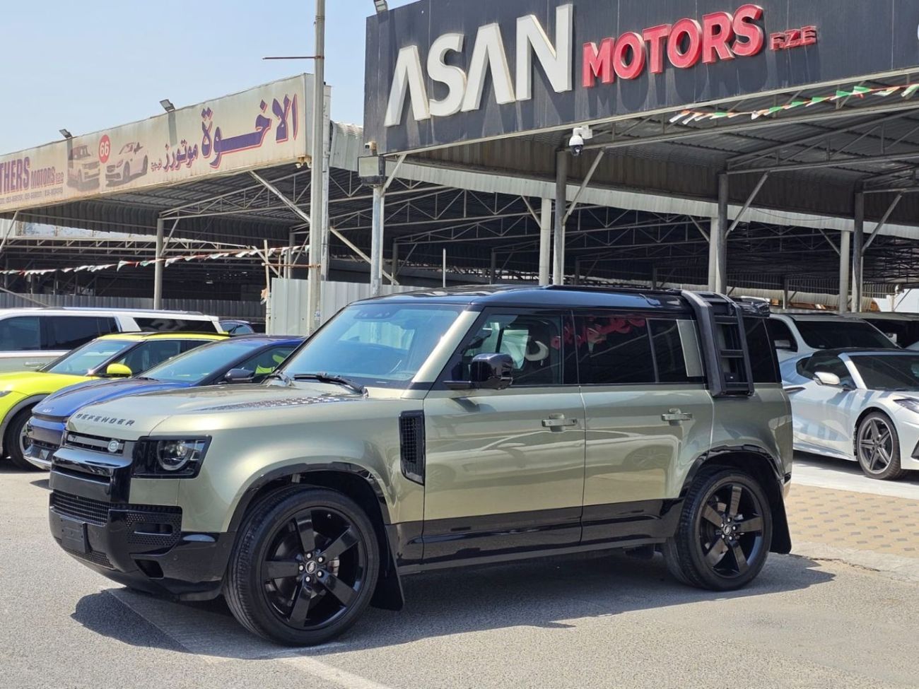 لاند روفر ديفندر P300 110 2.0L (5 Seater)