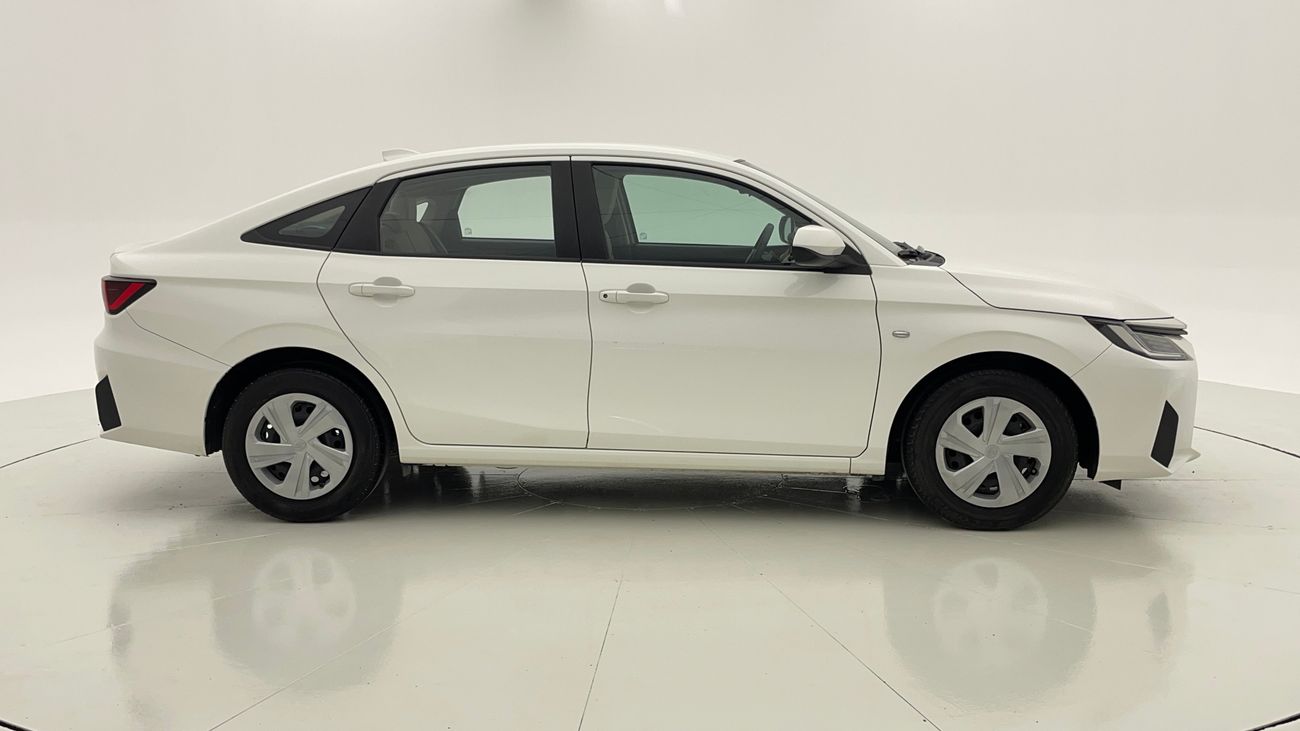 تويوتا يارس E 1.5 | بدون دفعة مقدمة | اختبار القيادة في المنزل