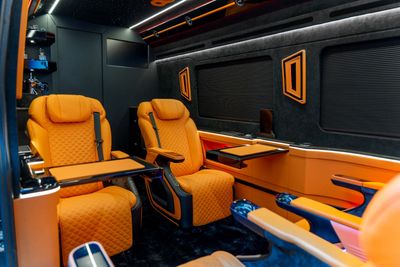 Mercedes Benz Sprinter Luxury VIP Sprinter with Private Washroom
