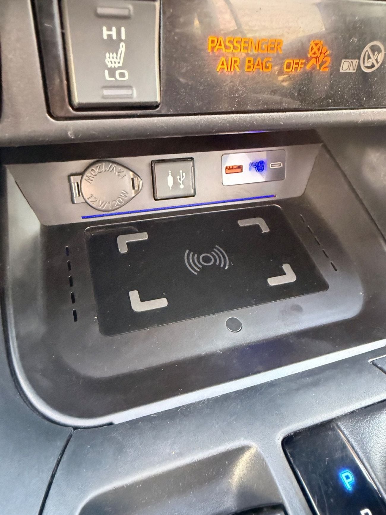 Toyota RAV4 Hybrid XLE 2.5L