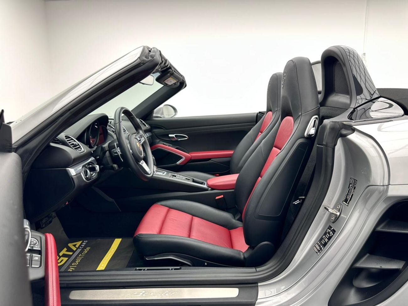 Porsche 718 Boxster