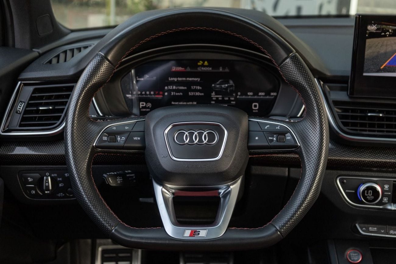 Audi SQ5 STD Audi SQ5 TFSI Quattro 2023 GCC | Warranty