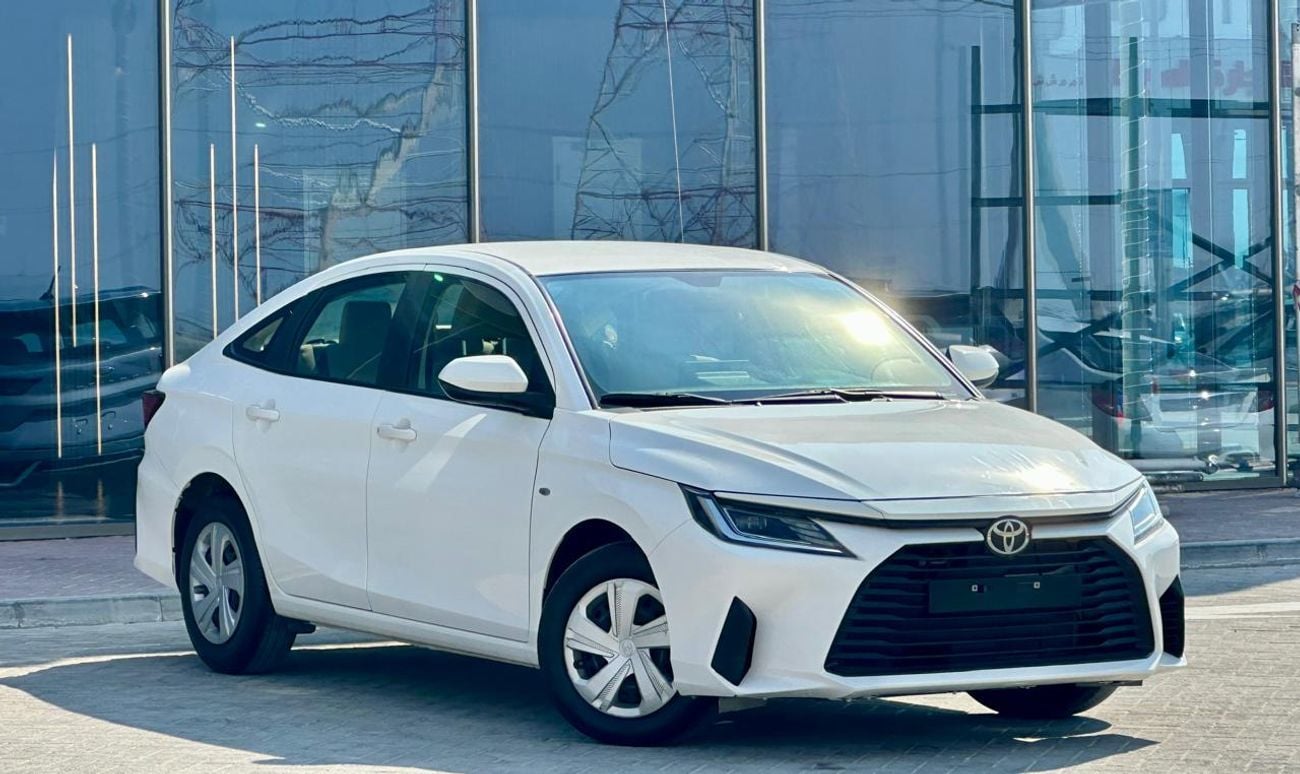 Toyota Yaris 1.5L E 760-Monthly l GCC l Camera, GPS l Accident Free