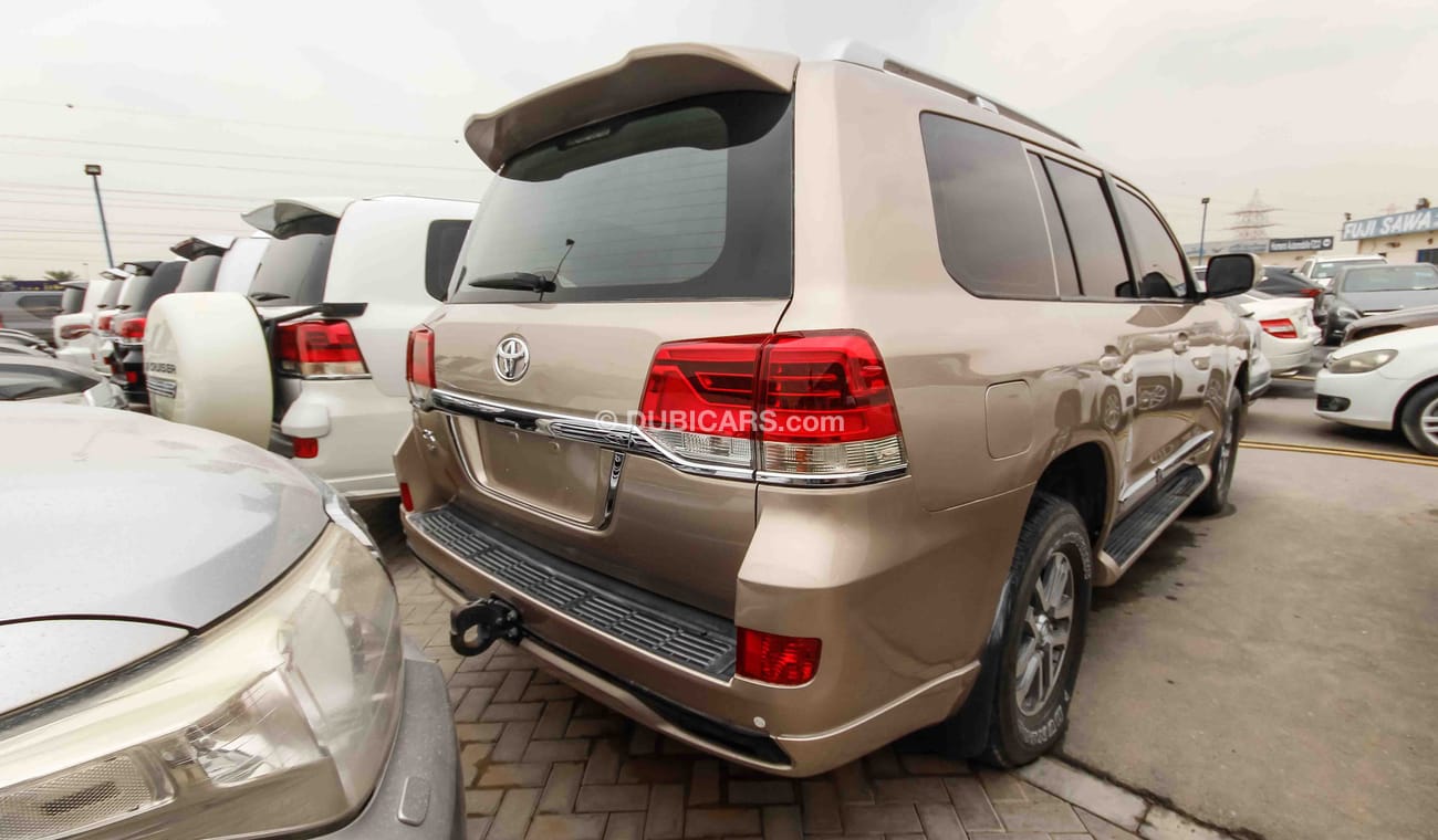 Used Toyota Land Cruiser left hand drive V6 petrol Auto with body kit