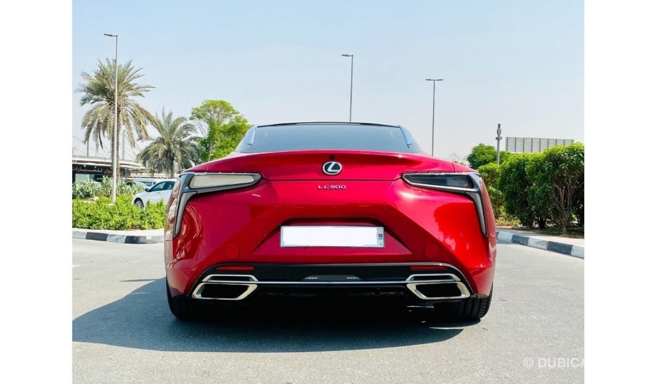 لكزس LC 500 5.0L V8 Carbon Fiber Roof Perfect Condition 2018 Model