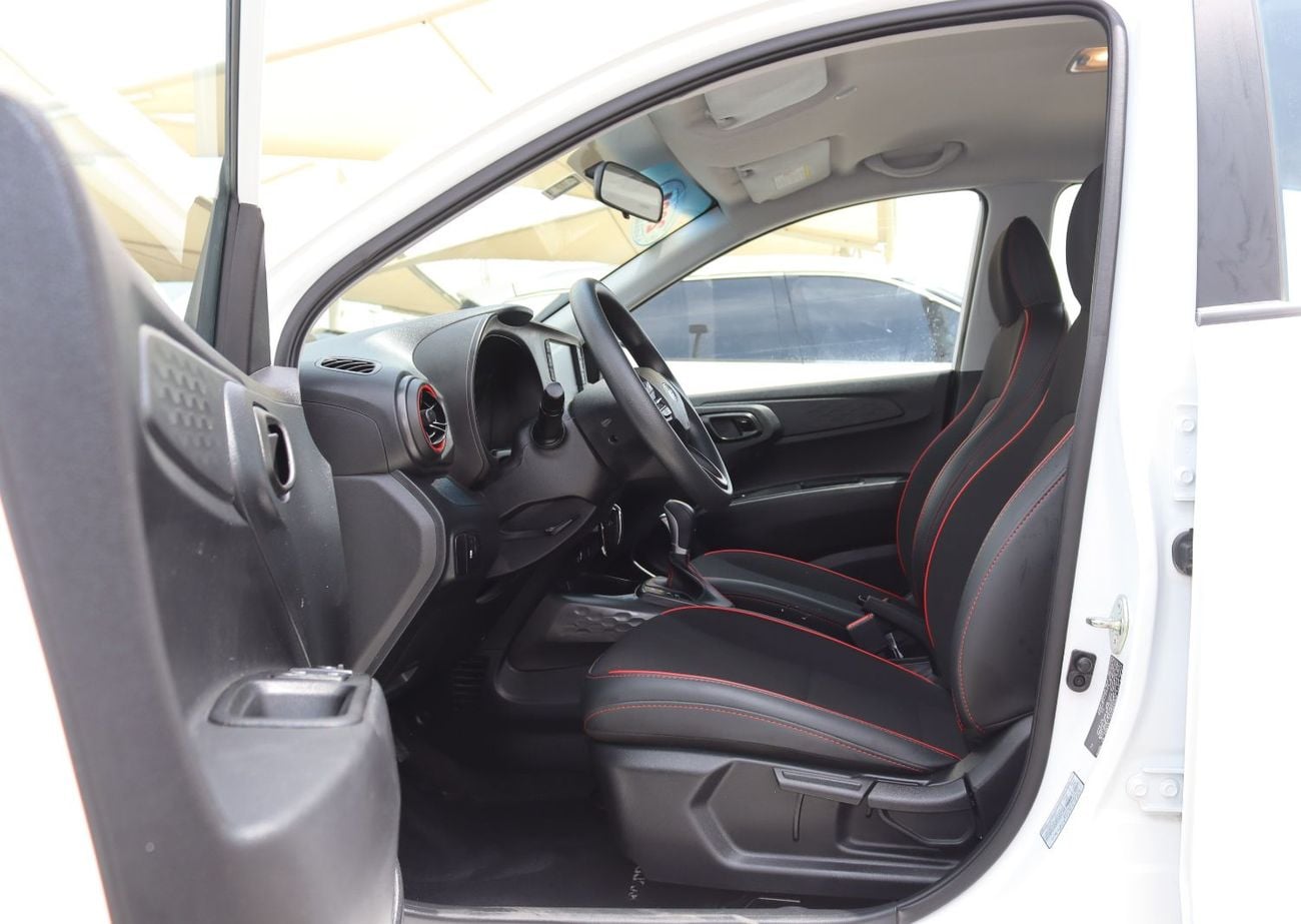 Hyundai Grand i10 Hyundai Grand i10 - 2025 - GCC - 1.2L - Low Mileage -Excellent Condition Inside and Out