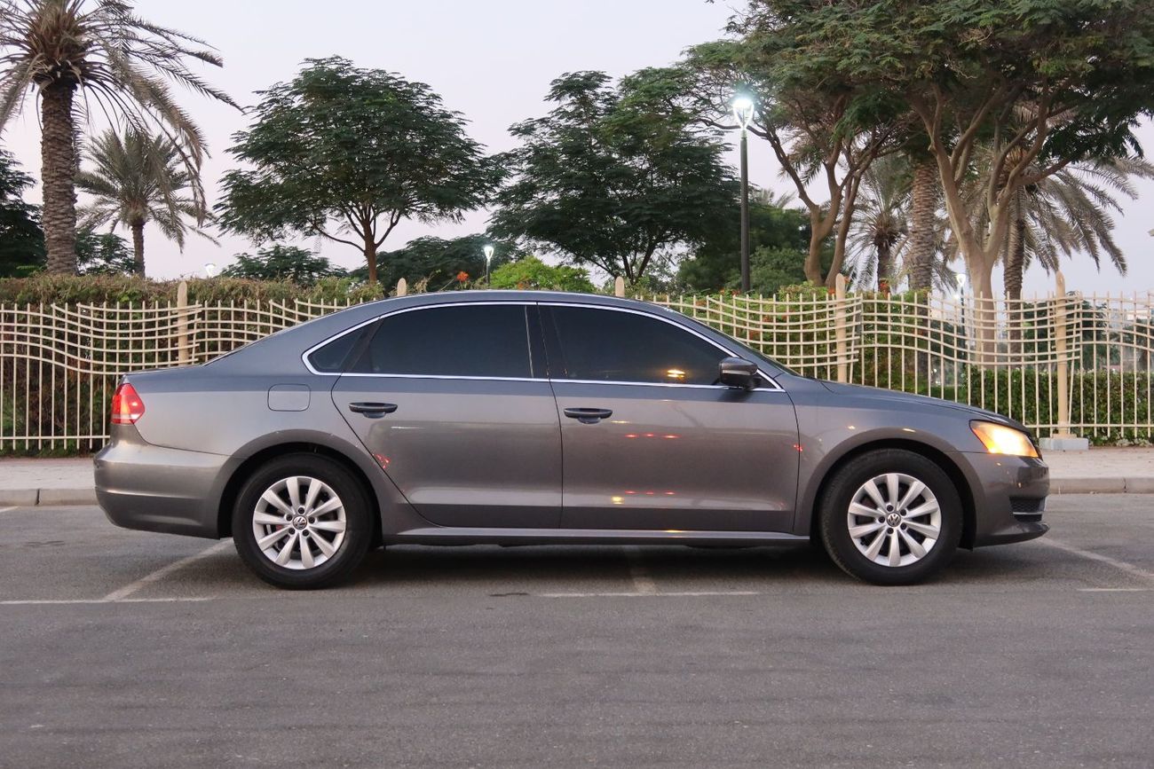 Volkswagen Passat SEL 2.5L