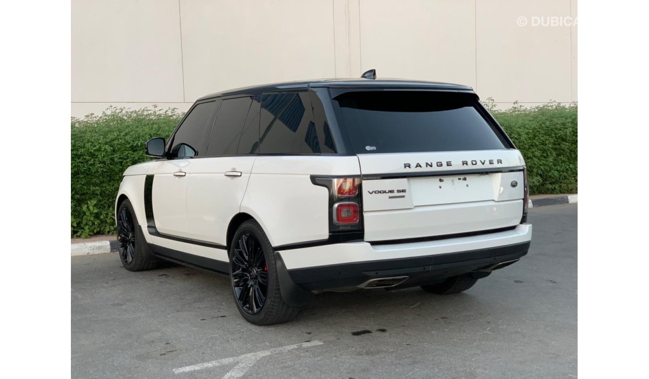 Land Rover Range Rover Vogue SE Supercharged **2019** & With Rem. Warranty