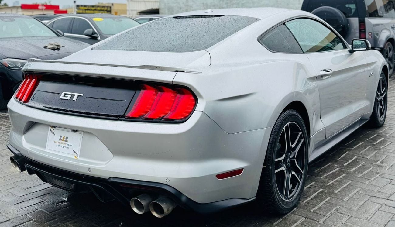 Ford Mustang GT PREMIUM