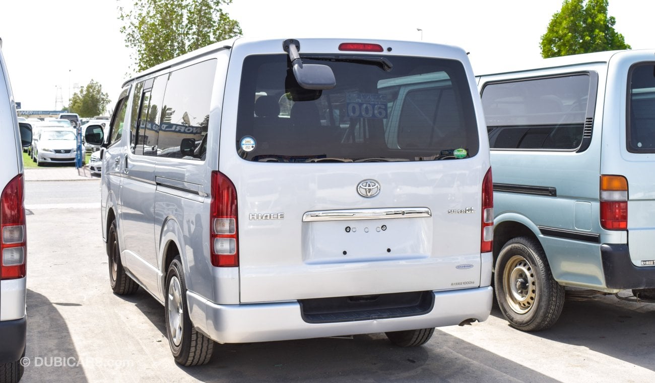 Toyota Hiace Super GL