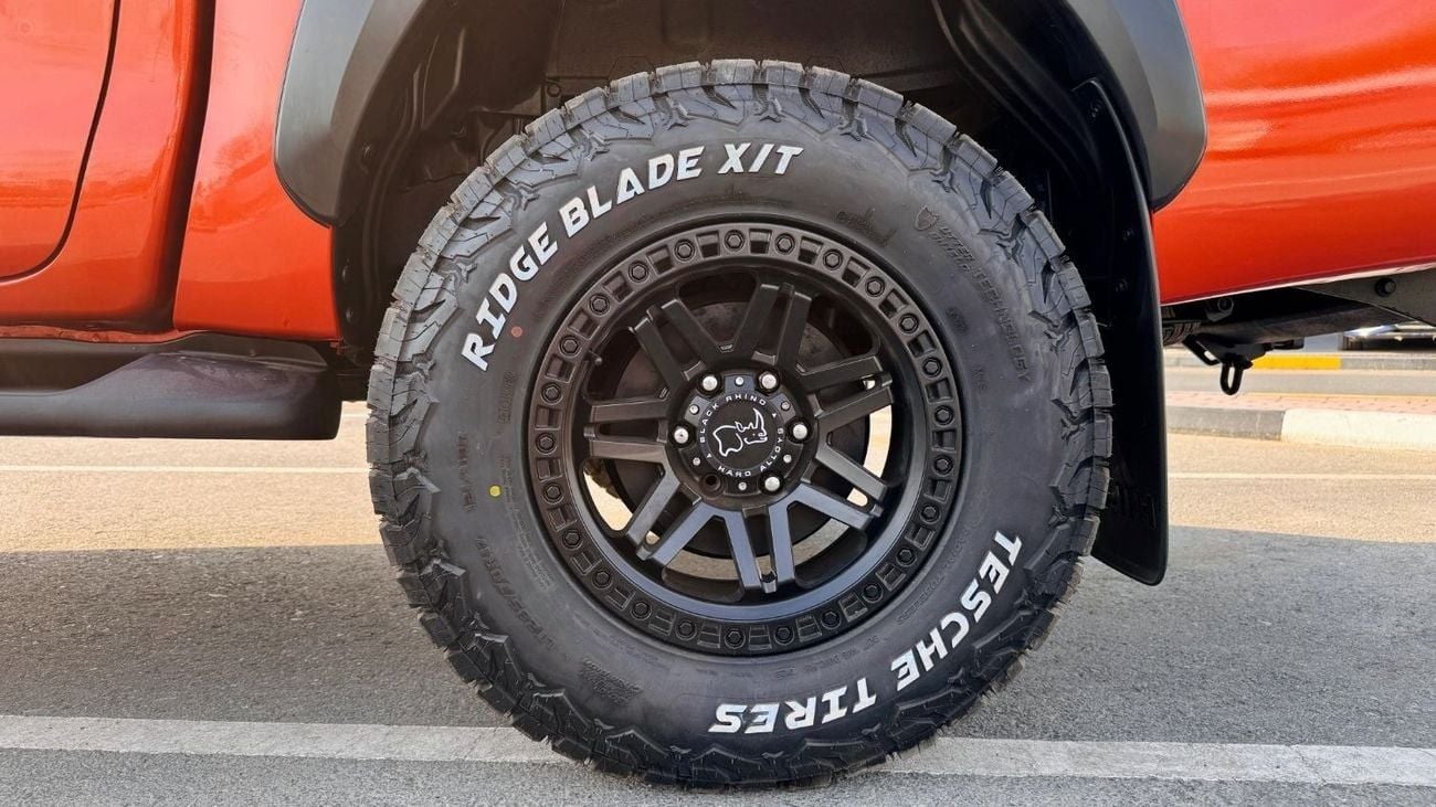 Toyota Hilux OFF ROAD MODIFIED | ROOF RACK SIDE AWINGIN CAMPING TENT | RHD | 2017 | 2.8L DIESEL ENGINE | MANUAL T