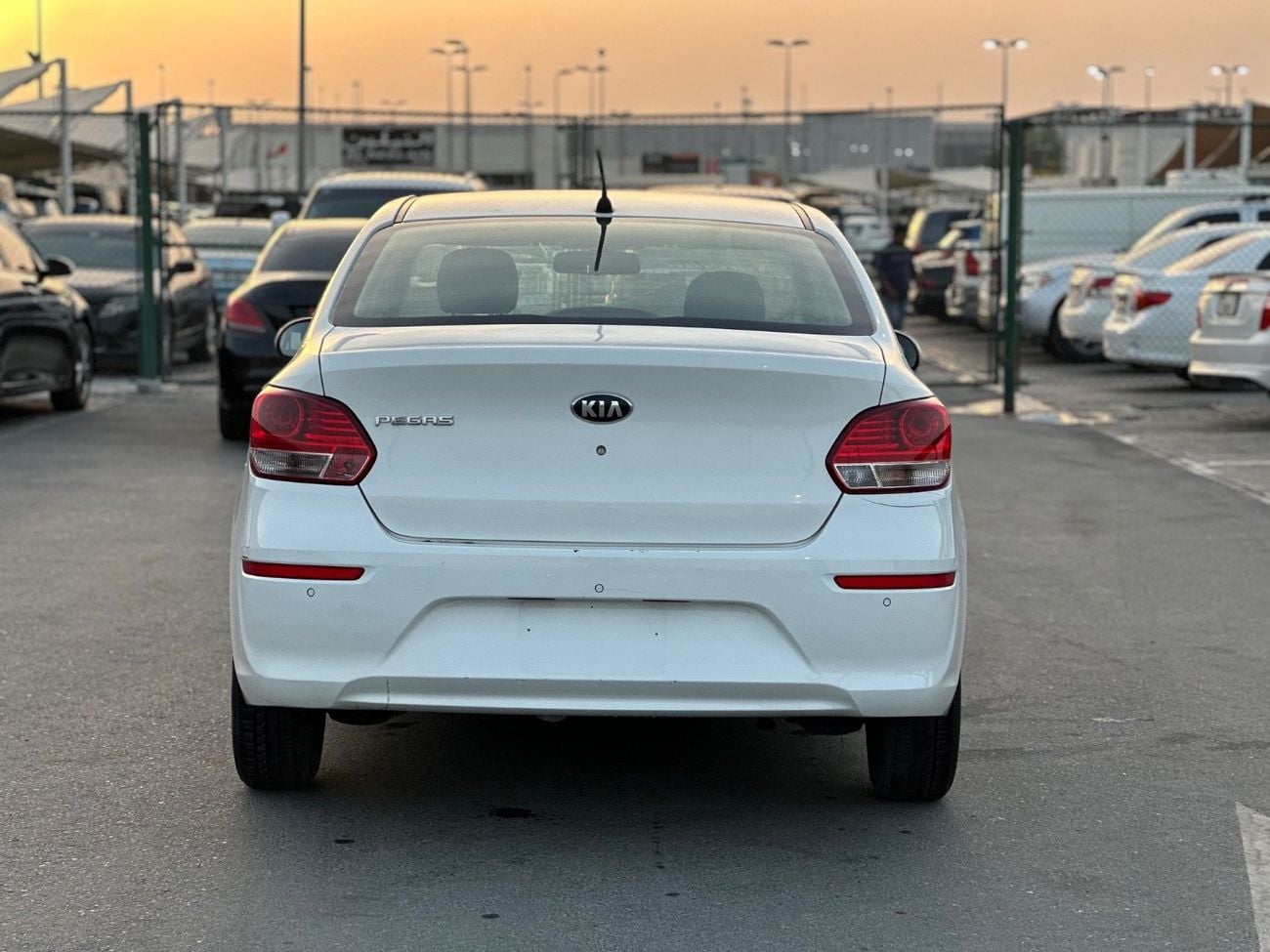Kia Pegas EX