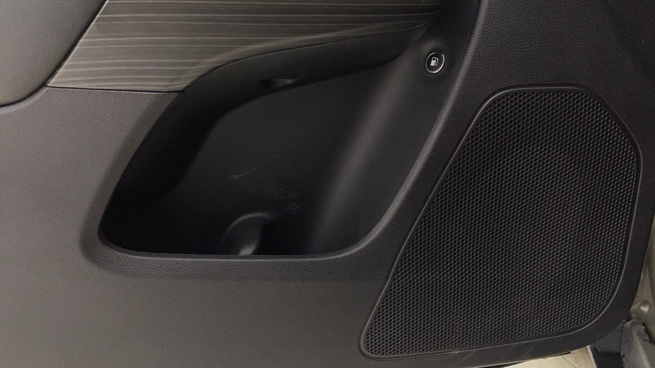 جيب شيروكي LONGITUDE 2.4 | بدون دفعة مقدمة | اختبار القيادة في المنزل