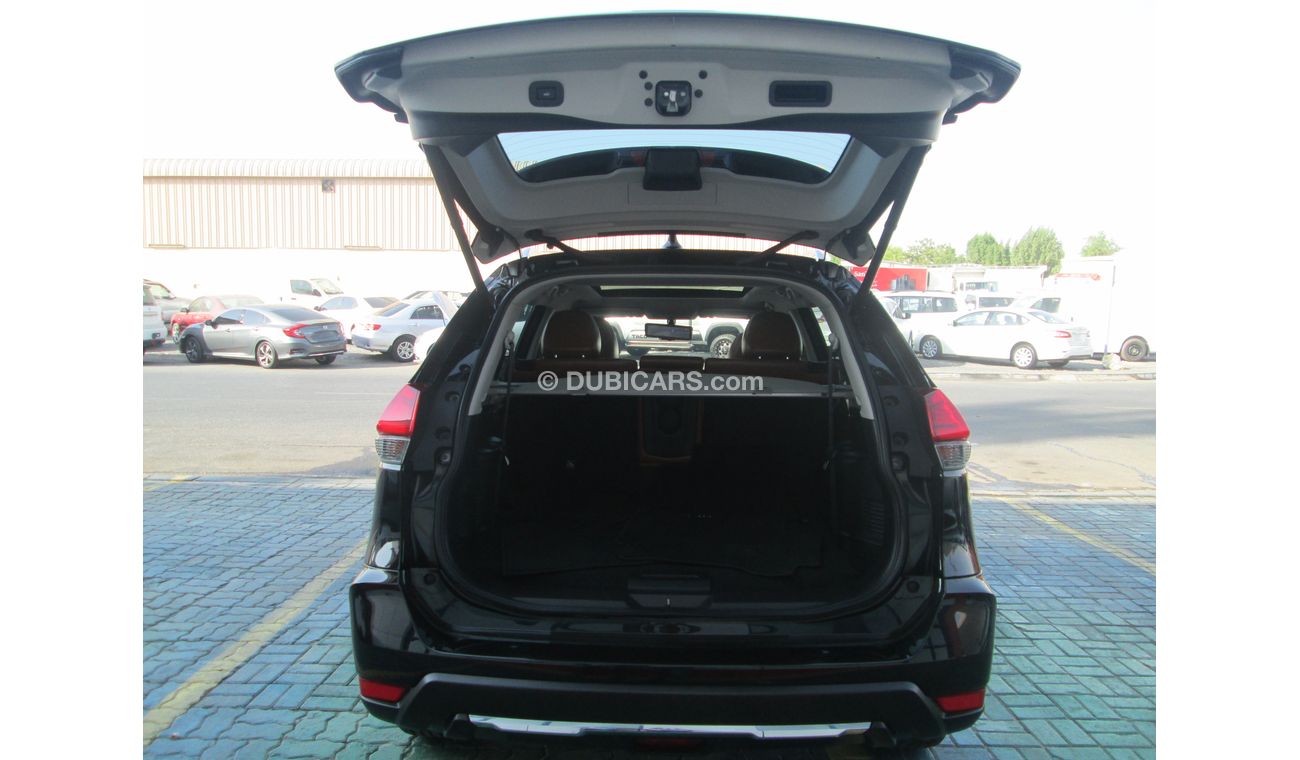 Nissan XTrail 2.5L FULL OPTION 360 CAMERA ORIGINAL PAINT GOOD CONDITION