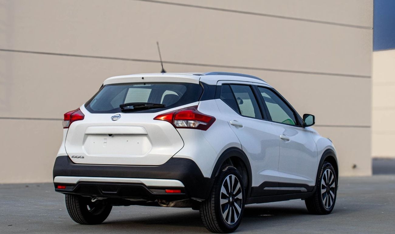 نيسان كيكس سيارة نيسان كيكس SV (P15) موديل 2020، 5 أبواب، محرك بنزين 4 سلندر سعة 1.6 لتر، ناقل حركة أوتوماتيكي،