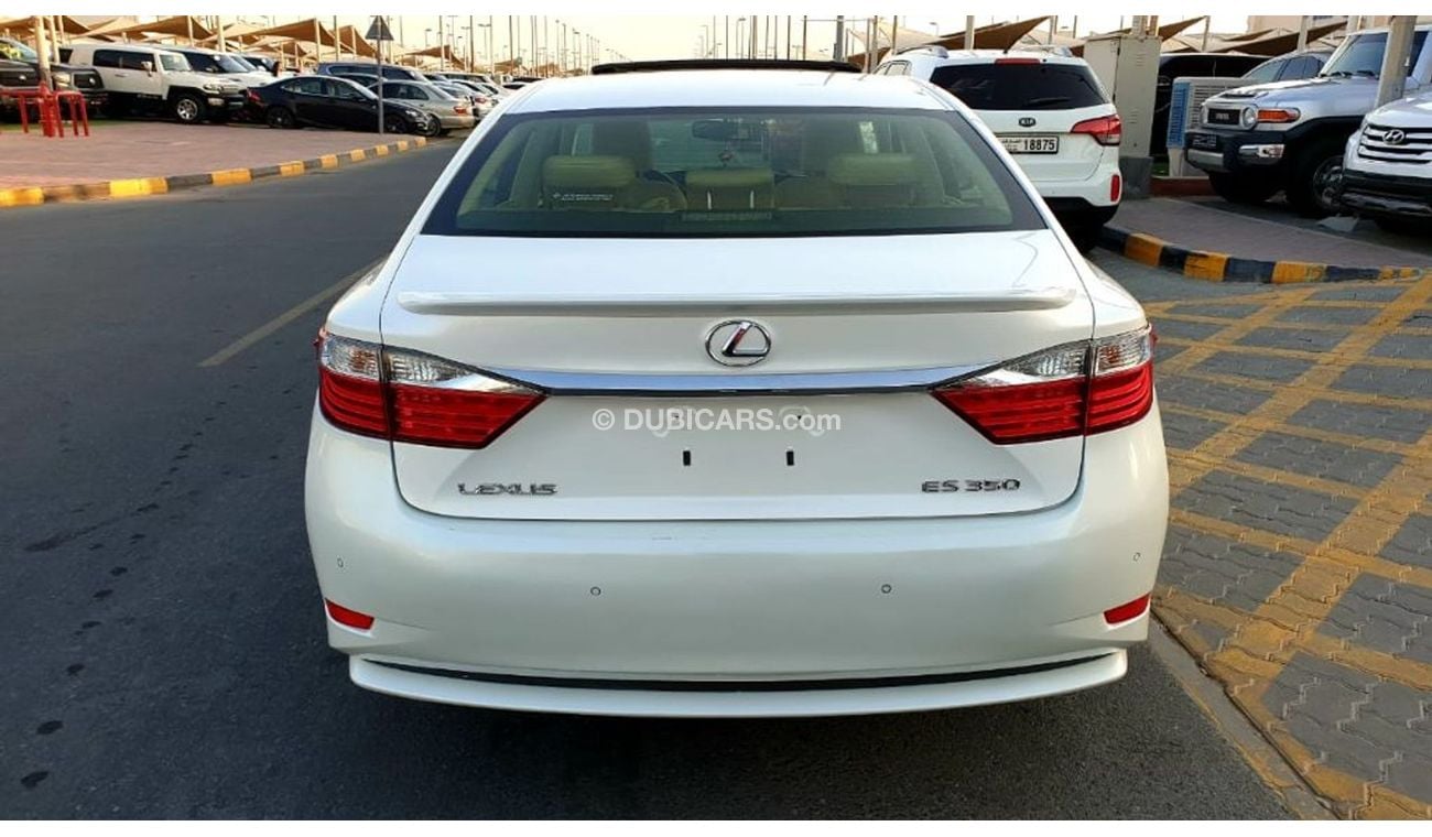 Lexus ES 330 Lexus ES350 a model 2015