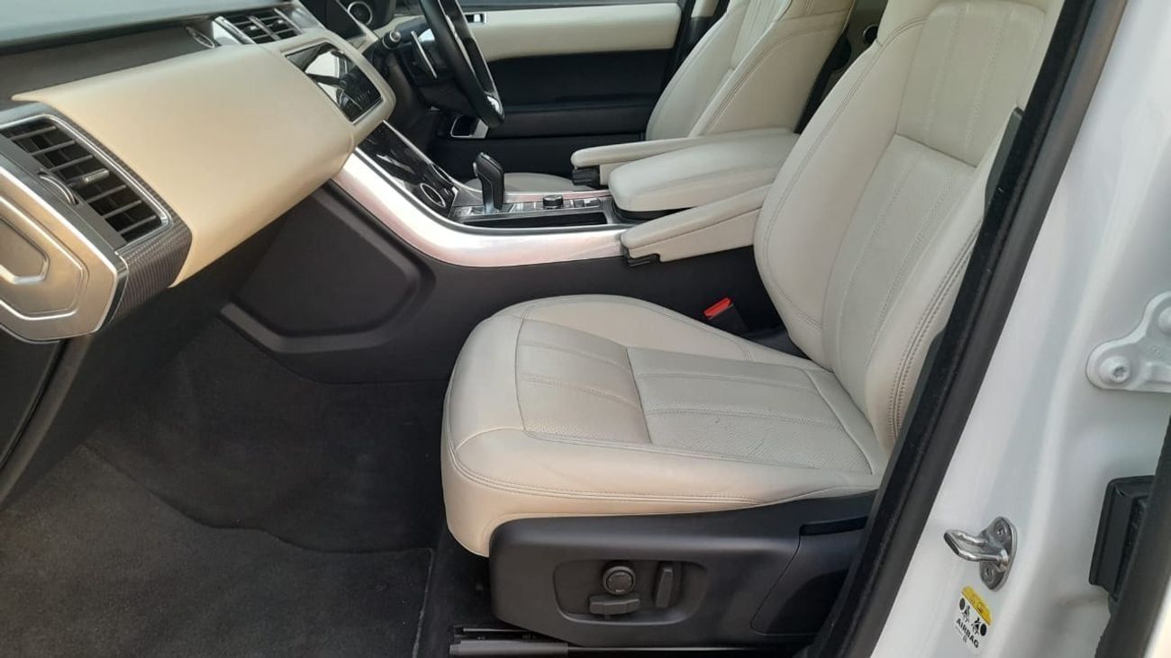 Land Rover Range Rover Sport Right-Hand drive Diesel Auto panoramic roof very clean