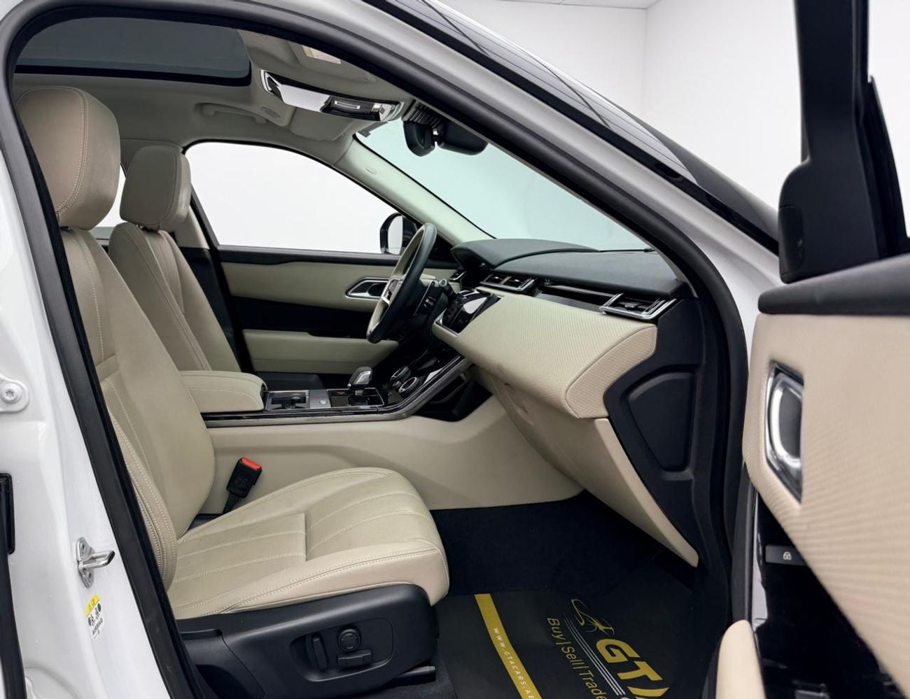 Land Rover Range Rover Velar R-DYNAMIC SE 2022 Range Rover Velar P250 SE R-Dynamic, LR Warranty + Service Pack, Full LR Service H