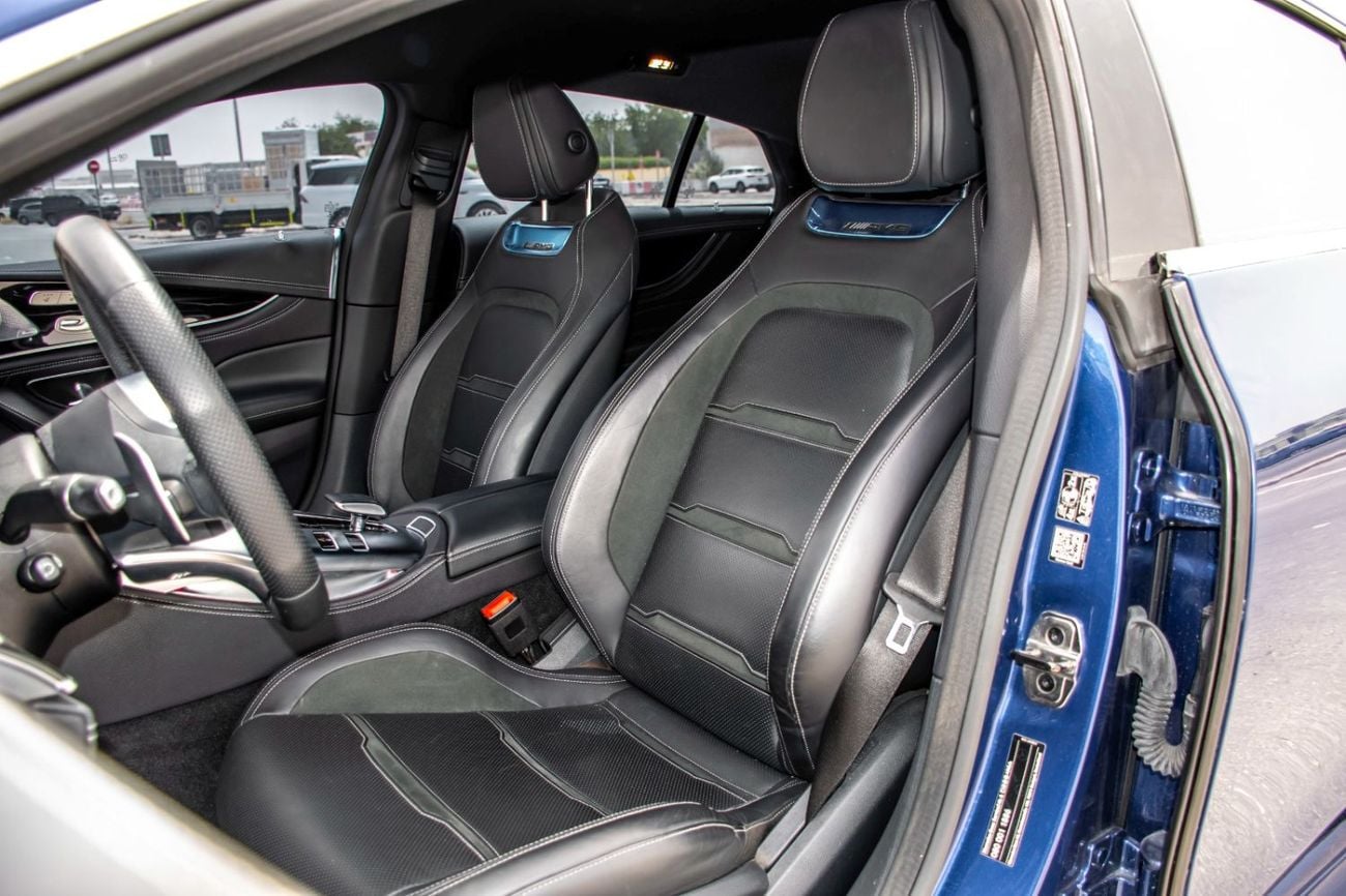 مرسيدس بنز AMG GT 43